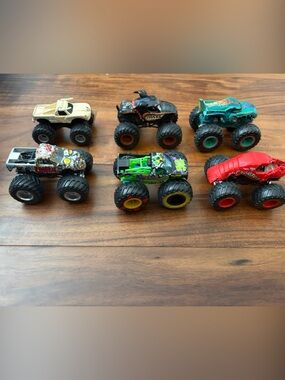 Monster Truck Toy Set - Mixed Colors (6 Pack)